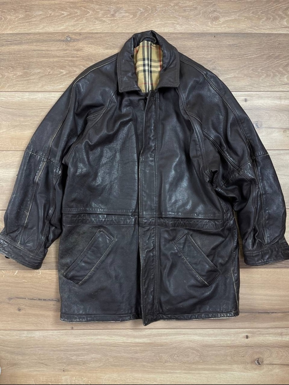 Burberry Men's Brown Leather Jacket with Plaid Lining - Picture 3 of 6